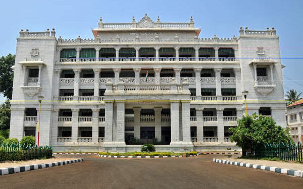 KPSC Corruption: Debacle, High Cutoffs, & Aspirant Struggles